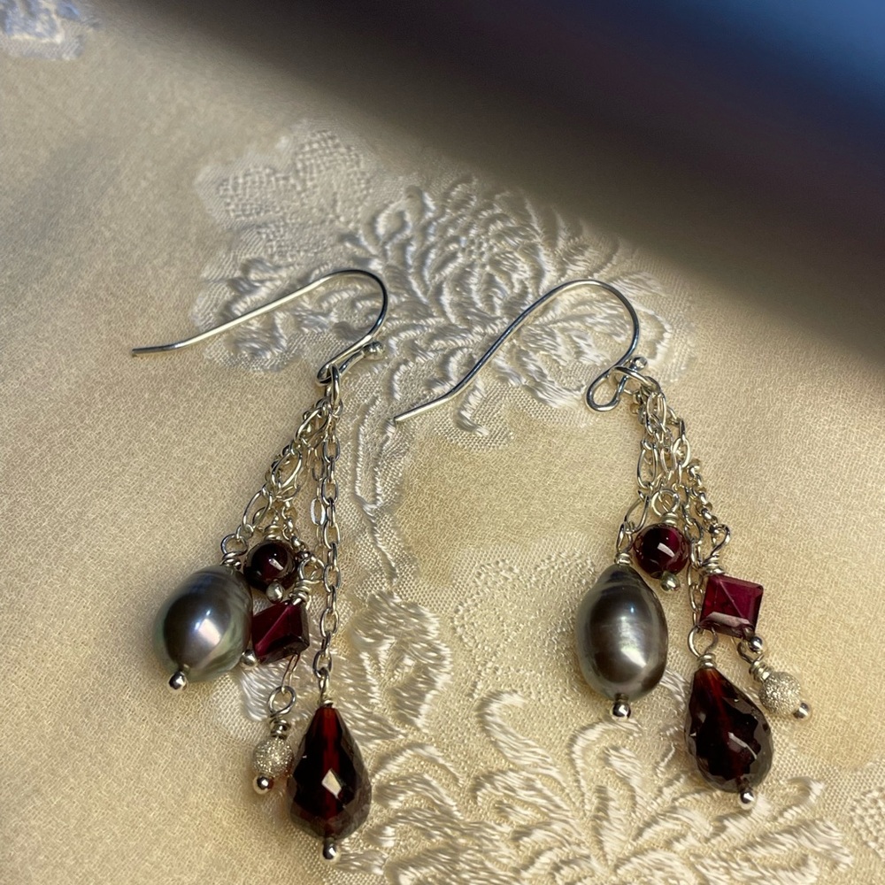 Elegant Handmade New Silver and Garnet Dangle Earrings